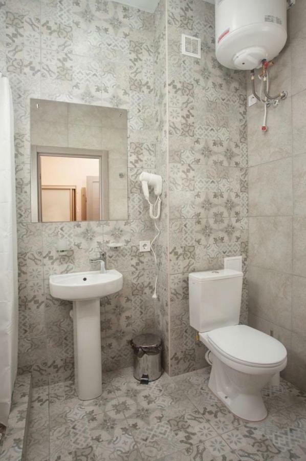 Fanfan Hotell Odessa Exteriör bild