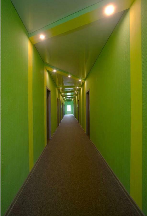 Fanfan Hotell Odessa Exteriör bild